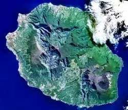 Car hire in Reunion Island